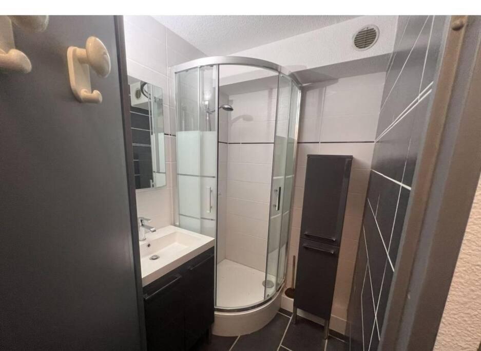 Location Les Pieds Dans L'Eau Apartman Canet-en-Roussillon Kültér fotó